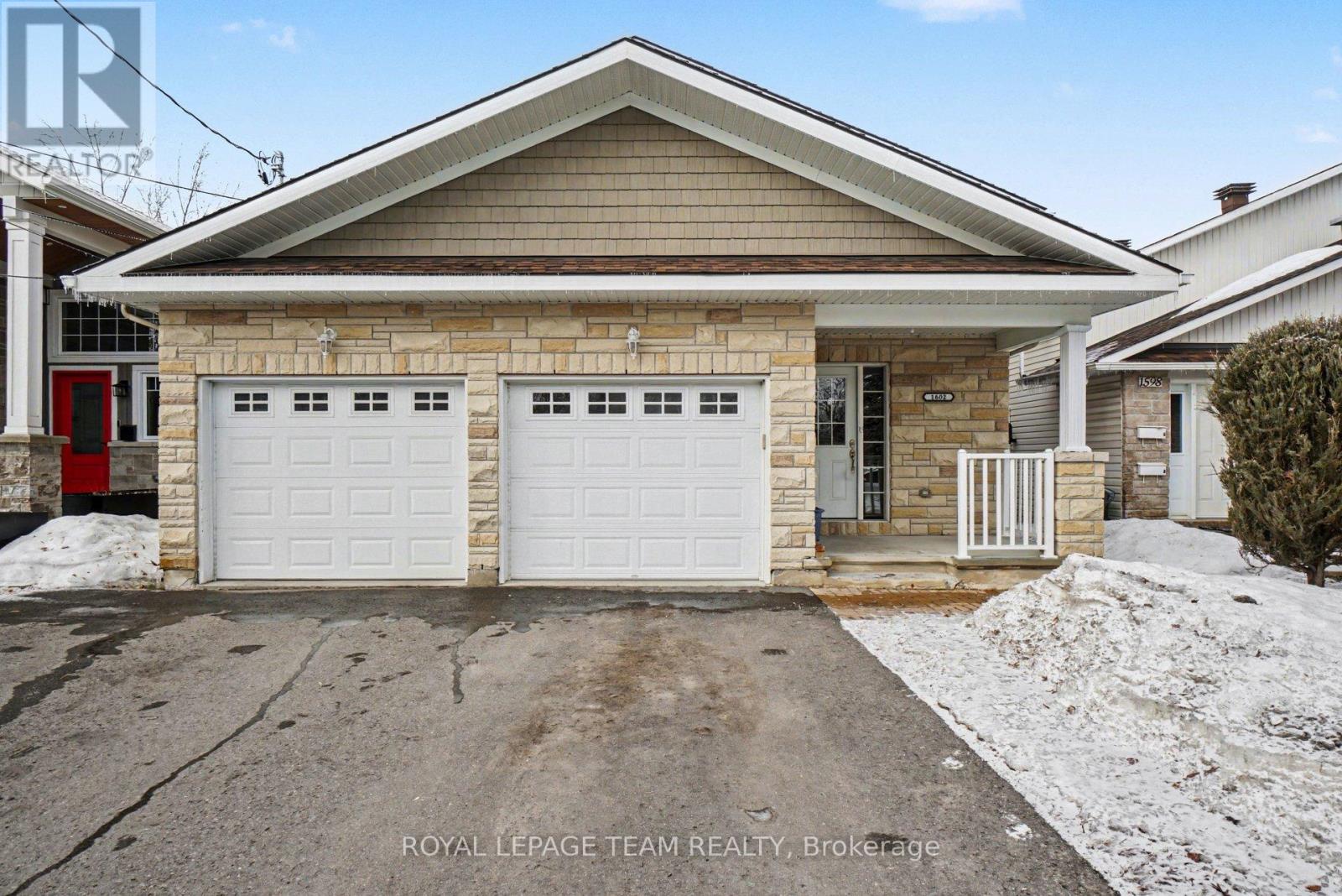 B - 1602 BELCOURT BOULEVARD, Ottawa, Ontario