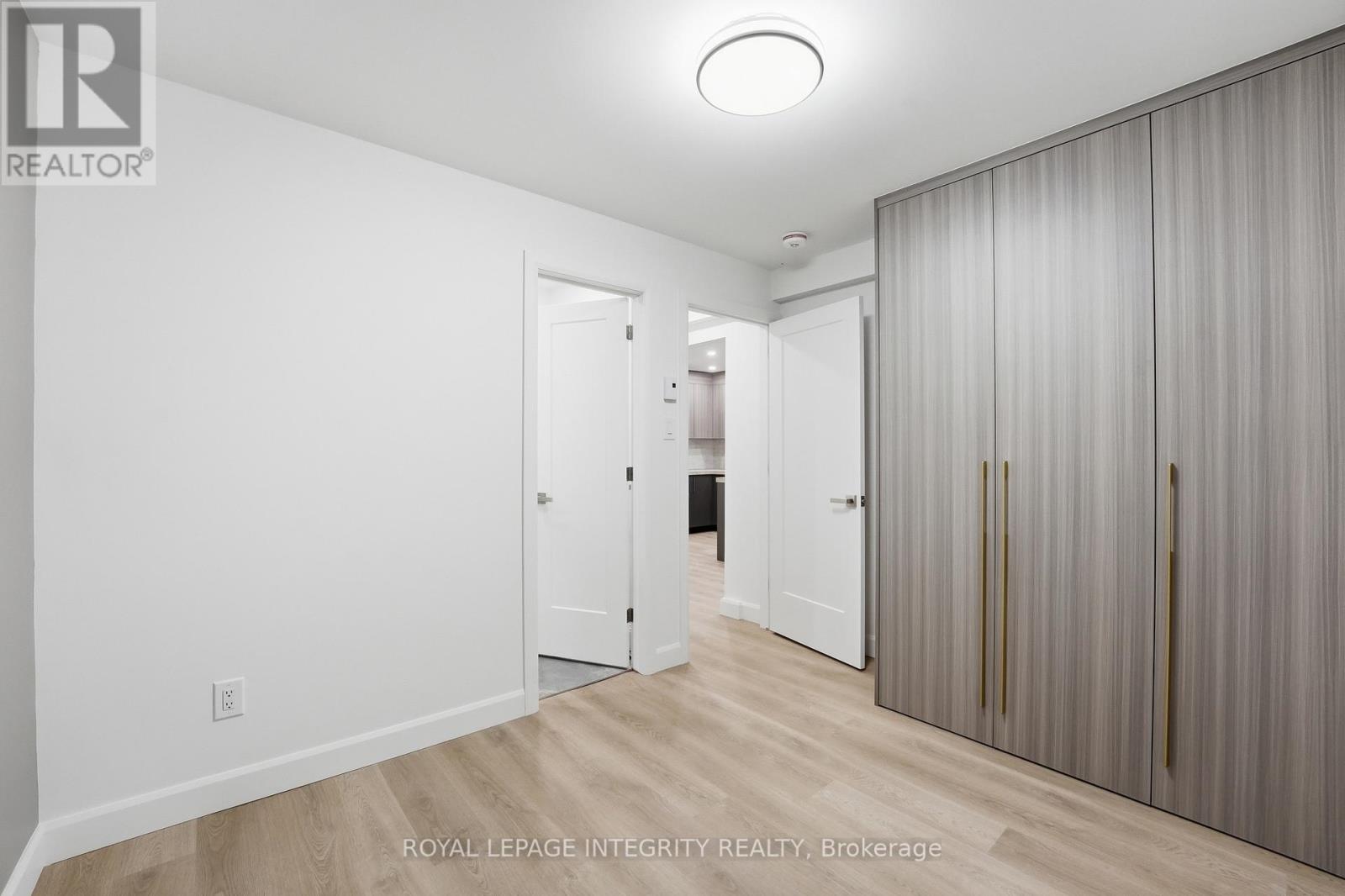 B - 2291 Badger Crescent, Ottawa, Ontario  K2C 1H9 - Photo 13 - X12886636