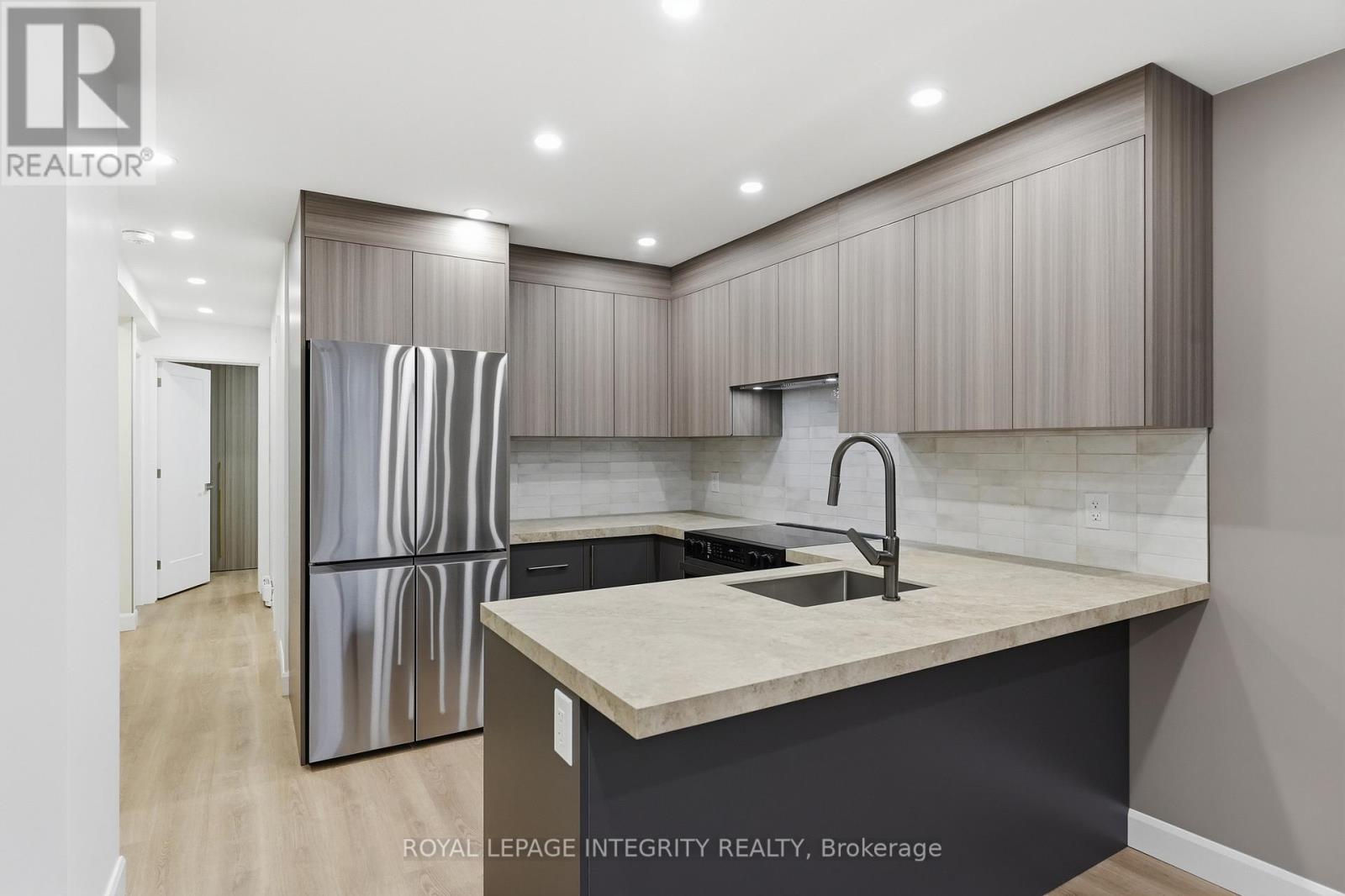 B - 2291 Badger Crescent, Ottawa, Ontario  K2C 1H9 - Photo 9 - X12886636