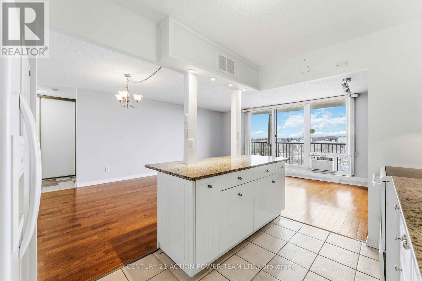 807 - 665 Bathgate Drive, Ottawa, Ontario  K1K 3Y4 - Photo 18 - X12886702