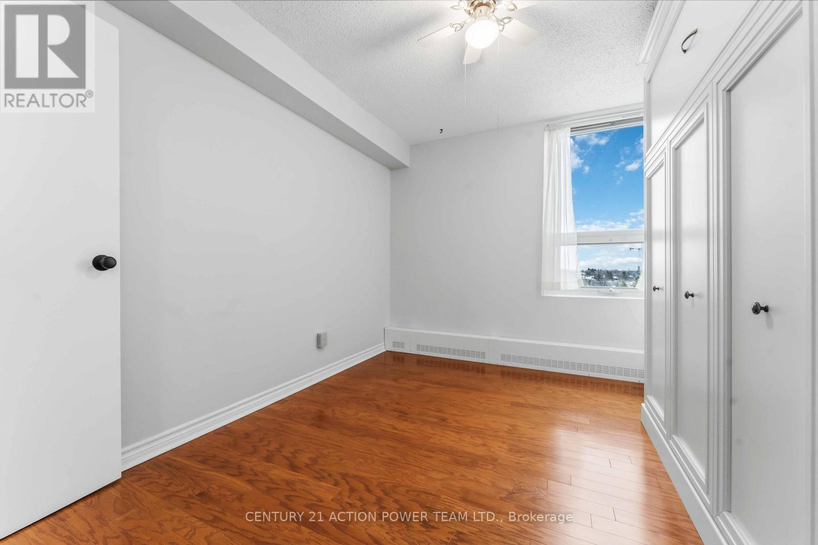 807 - 665 Bathgate Drive, Ottawa, Ontario  K1K 3Y4 - Photo 27 - X12886702