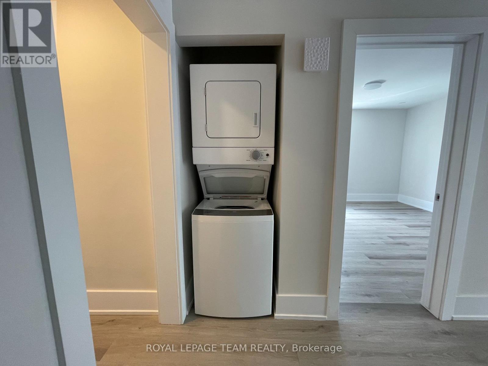 #3 - 579 Tweedsmuir Avenue, Ottawa, Ontario  K1Z 5P4 - Photo 12 - X12886774