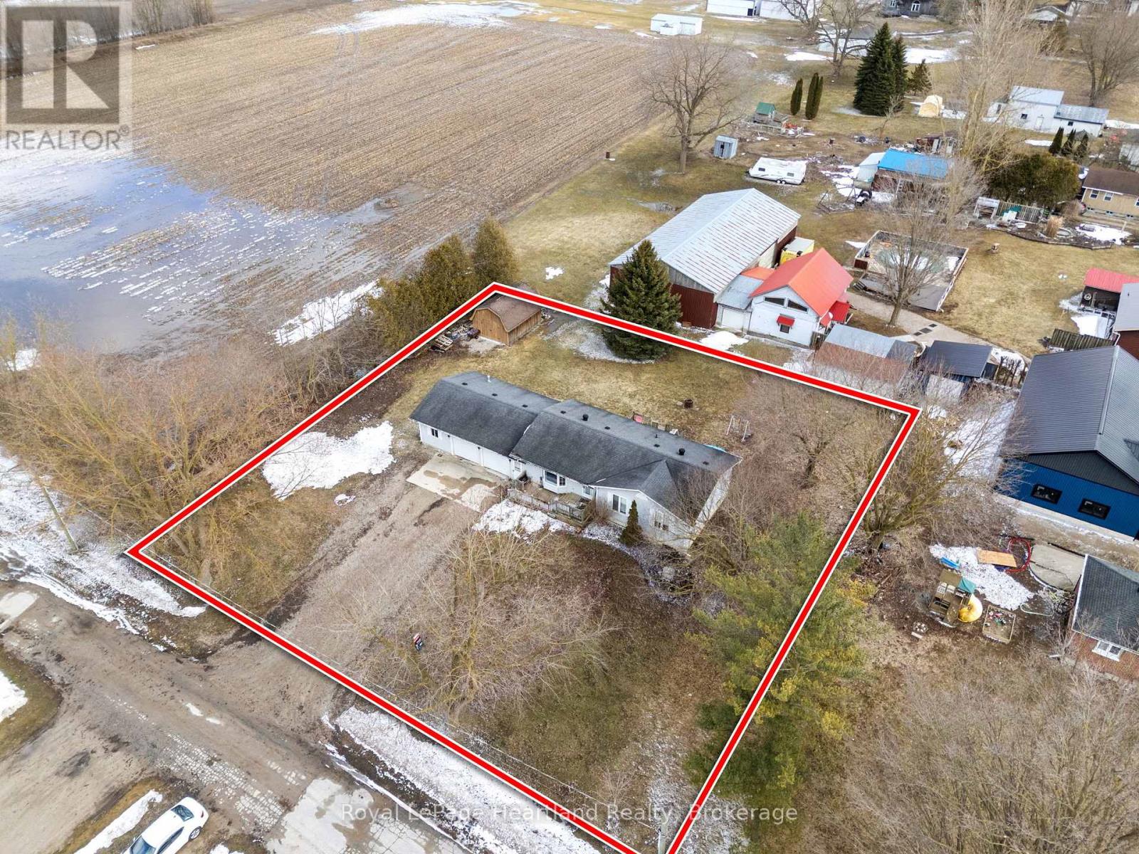 6 Workman Drive, Huron East, Ontario  N0G 1H0 - Photo 36 - X12885974