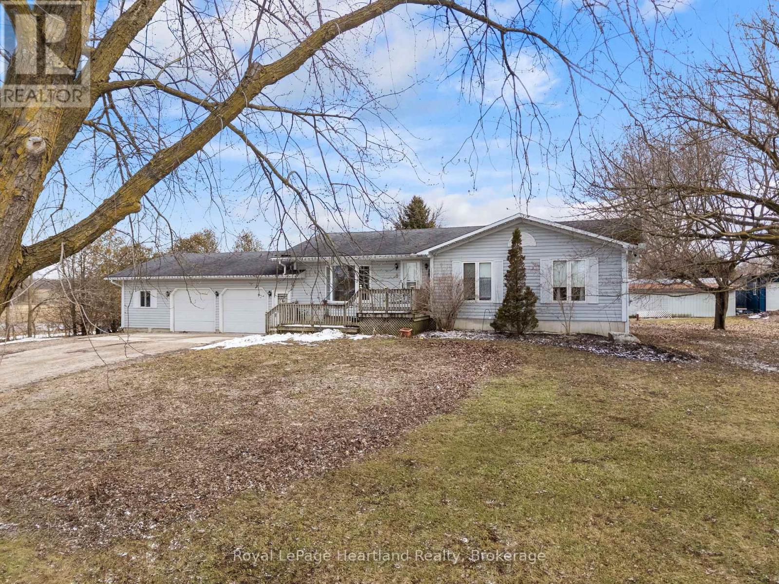 6 Workman Drive, Huron East, Ontario  N0G 1H0 - Photo 44 - X12885974