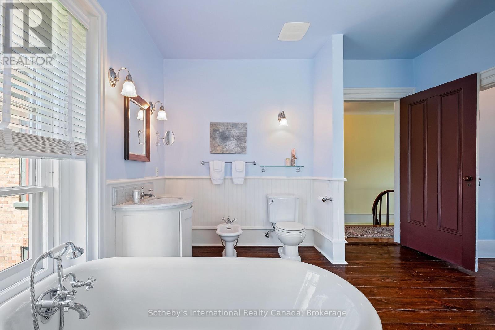 22 Lamport Street, Norfolk, Ontario  N0E 1W0 - Photo 37 - X12886472