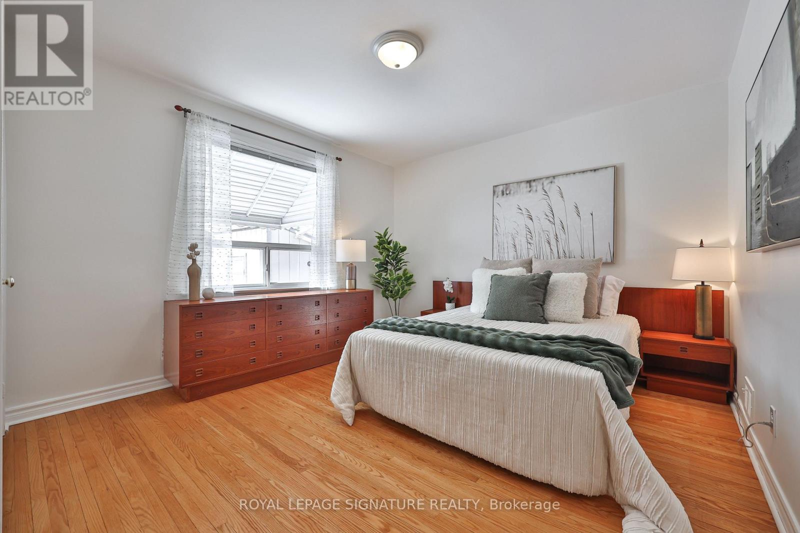 9 Shaddock Crescent, Toronto, Ontario  M1J 1L3 - Photo 18 - E12886344