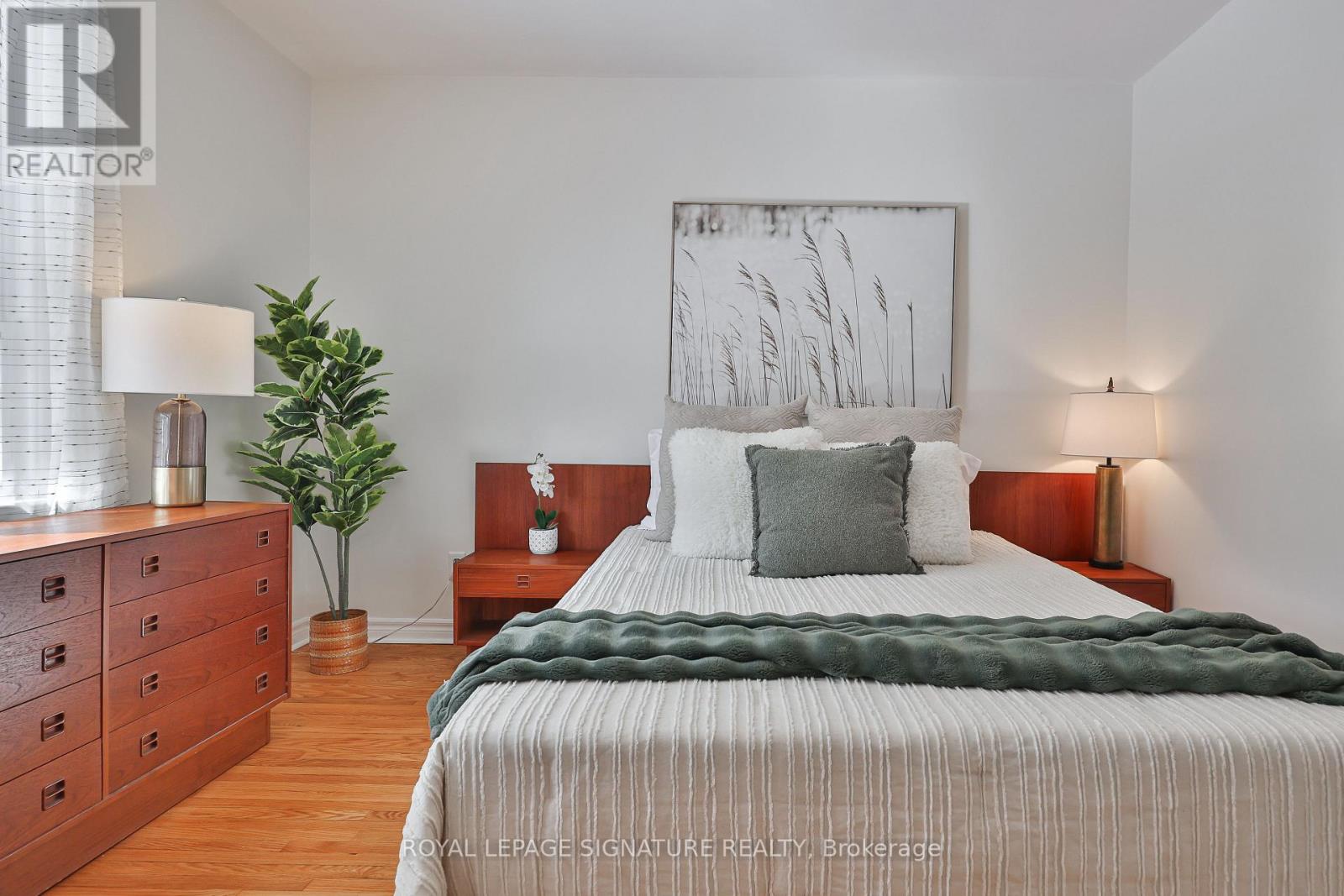 9 Shaddock Crescent, Toronto, Ontario  M1J 1L3 - Photo 19 - E12886344