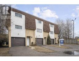 12 - 36 GREENDALE DRIVE, Hamilton, Ontario