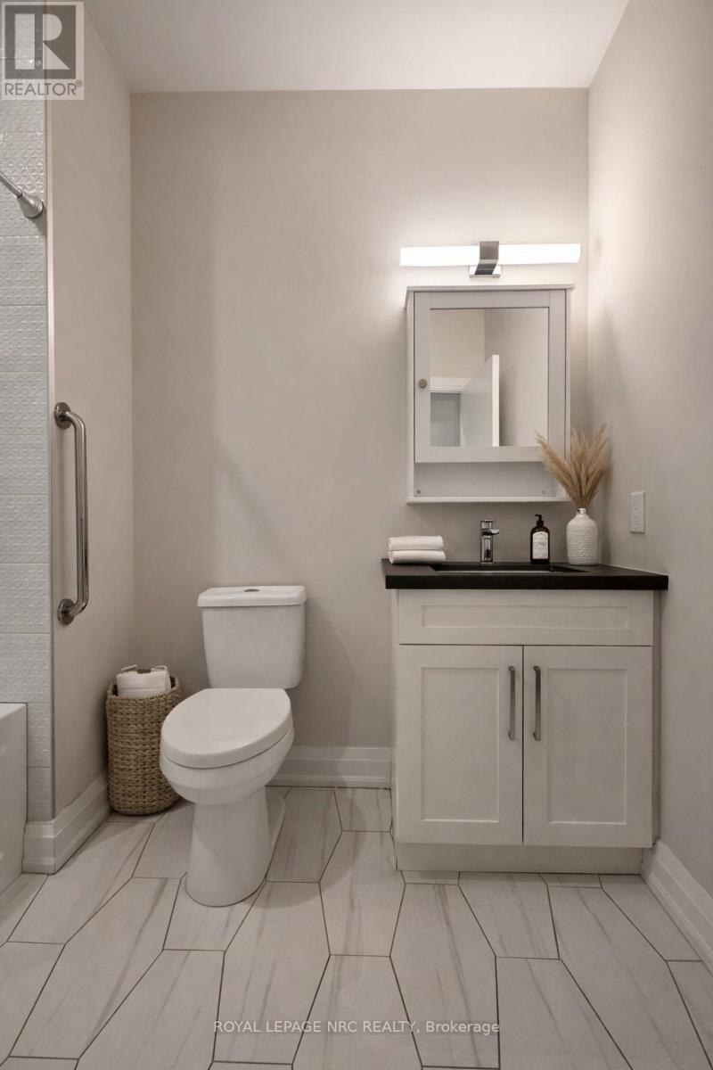 14 - 4 Evergreen Common, St. Catharines, Ontario  L2N 0B3 - Photo 15 - X12886466