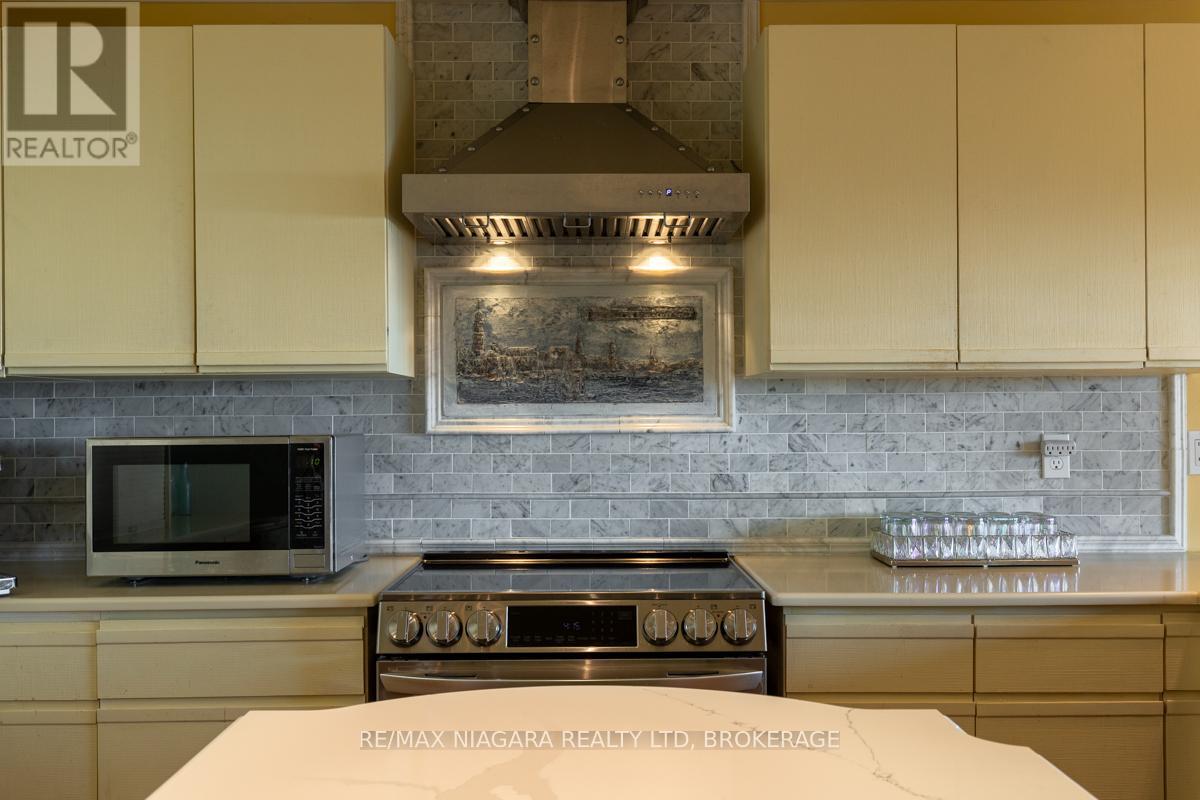 735 Lakeshore Road E, Port Colborne, Ontario  L3K 5V3 - Photo 30 - X12886656