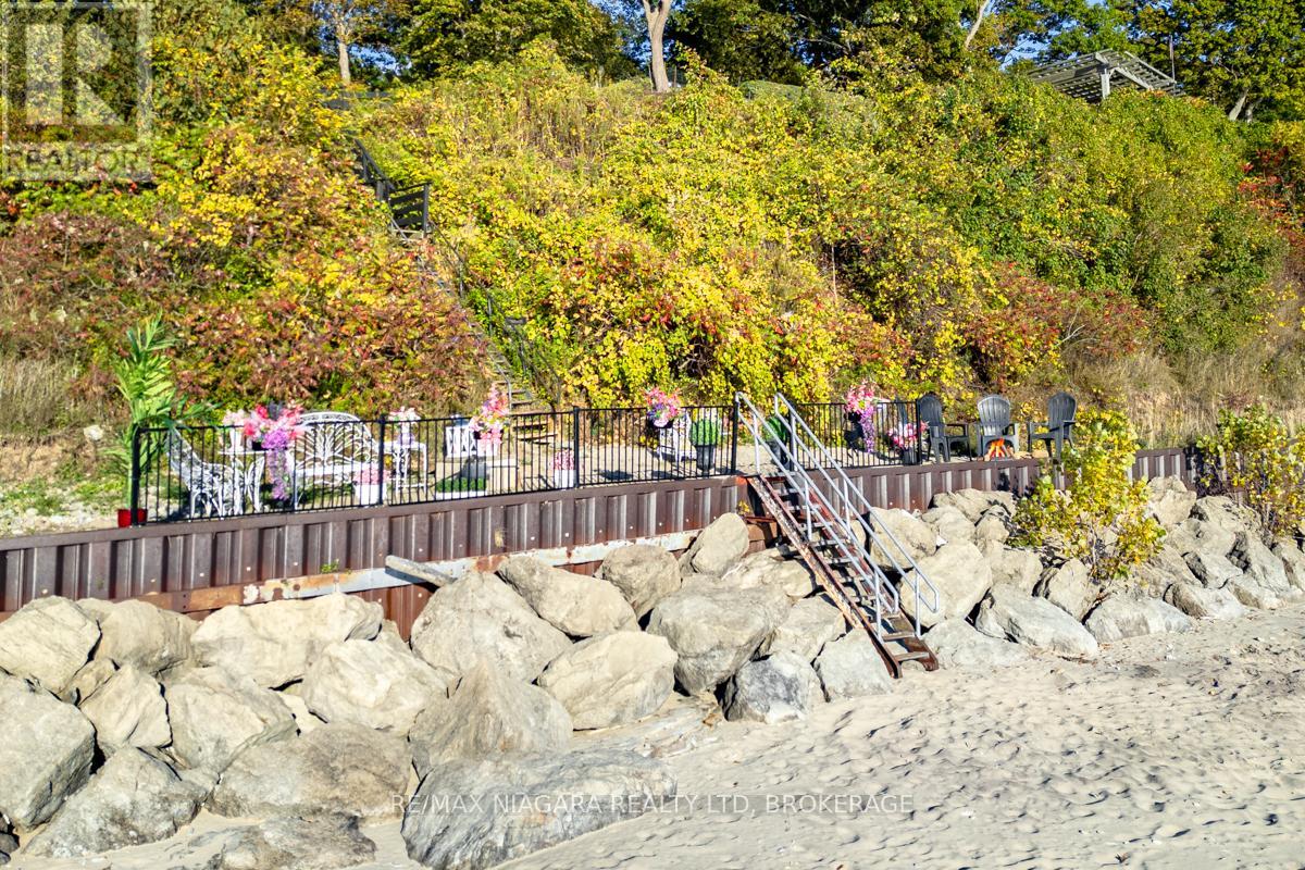 735 Lakeshore Road E, Port Colborne, Ontario  L3K 5V3 - Photo 9 - X12886656