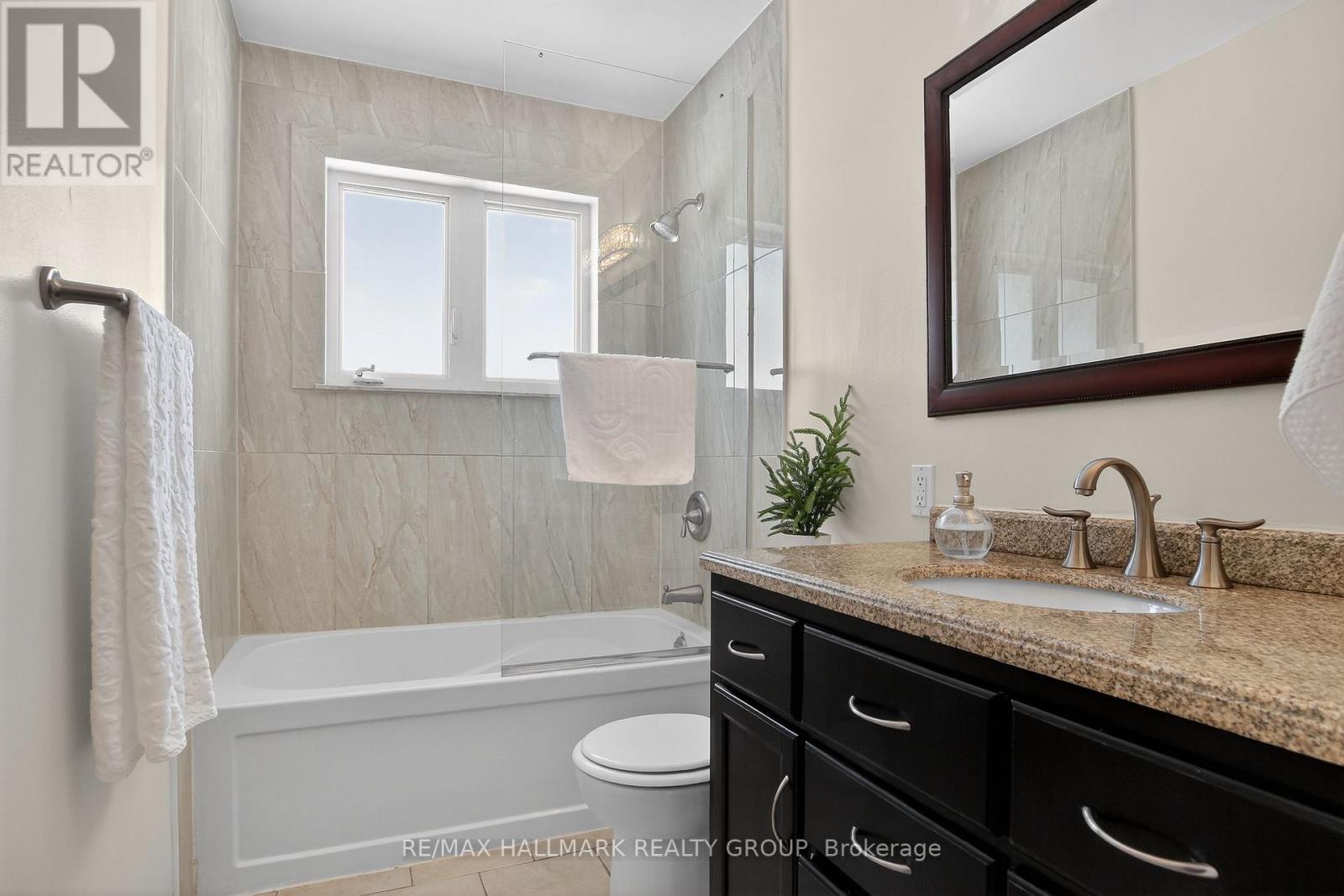 2401 Magnus Avenue, Ottawa, Ontario  K1G 1J7 - Photo 21 - X12884274