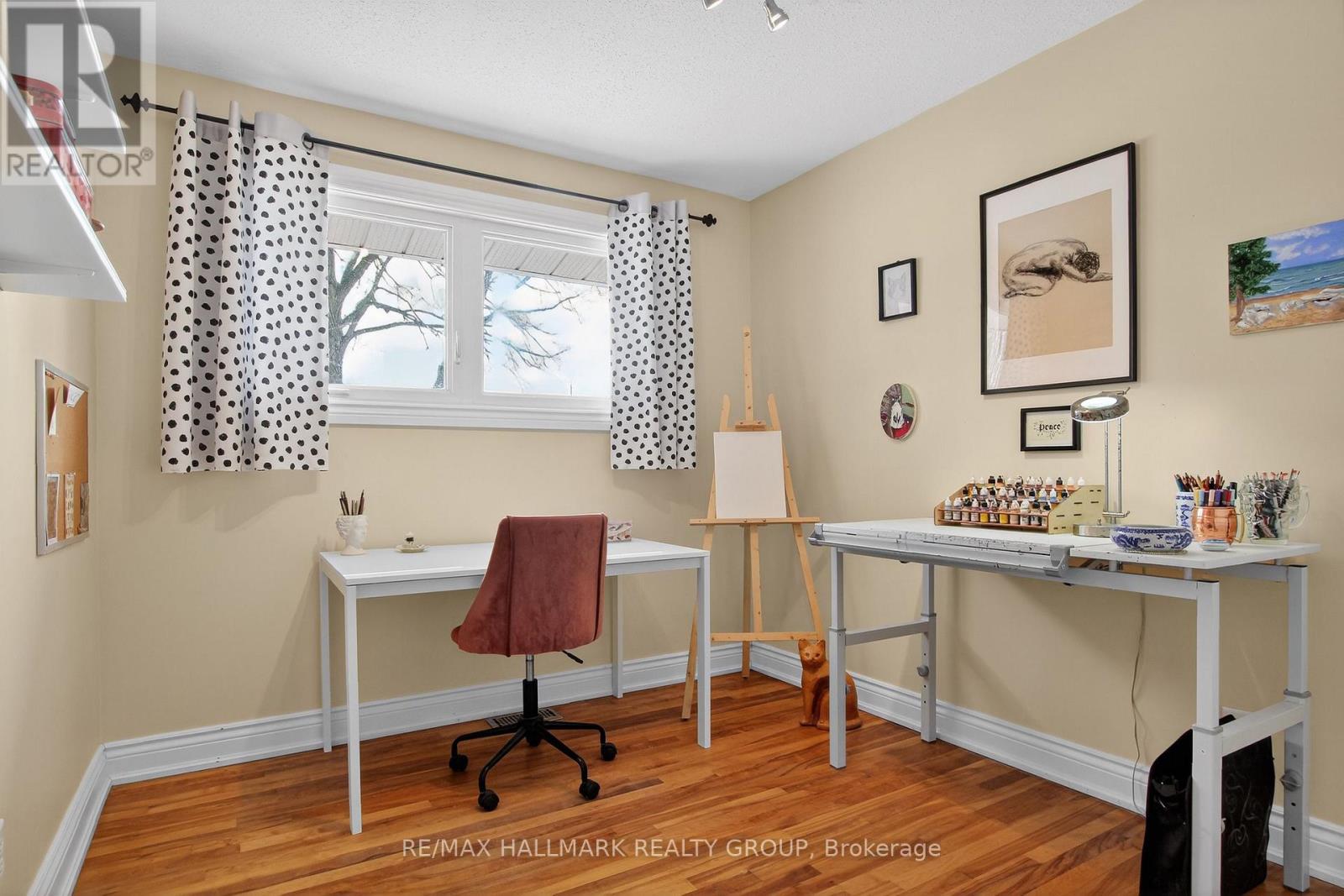 2401 Magnus Avenue, Ottawa, Ontario  K1G 1J7 - Photo 19 - X12884274