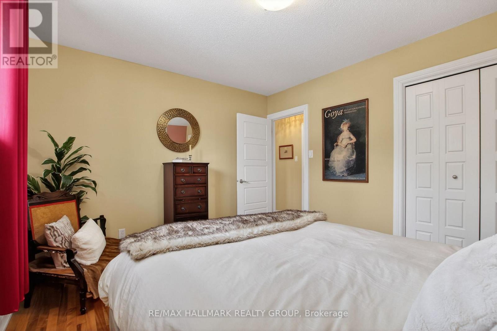 2401 Magnus Avenue, Ottawa, Ontario  K1G 1J7 - Photo 18 - X12884274