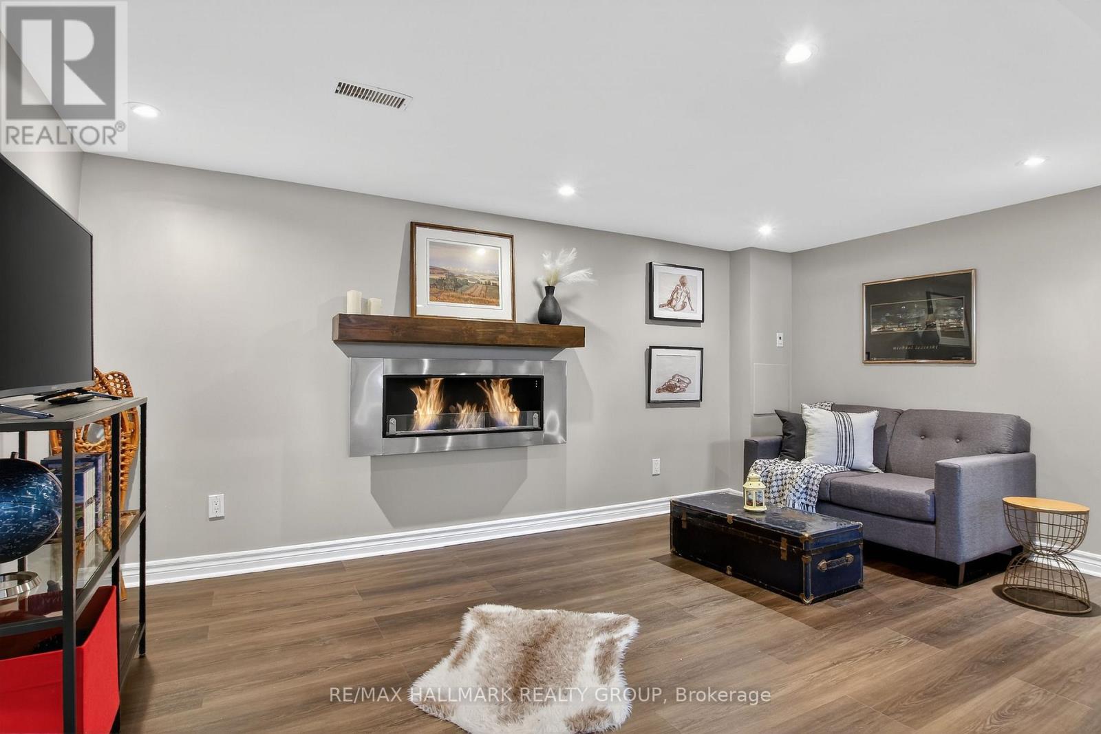 2401 Magnus Avenue, Ottawa, Ontario  K1G 1J7 - Photo 25 - X12884274