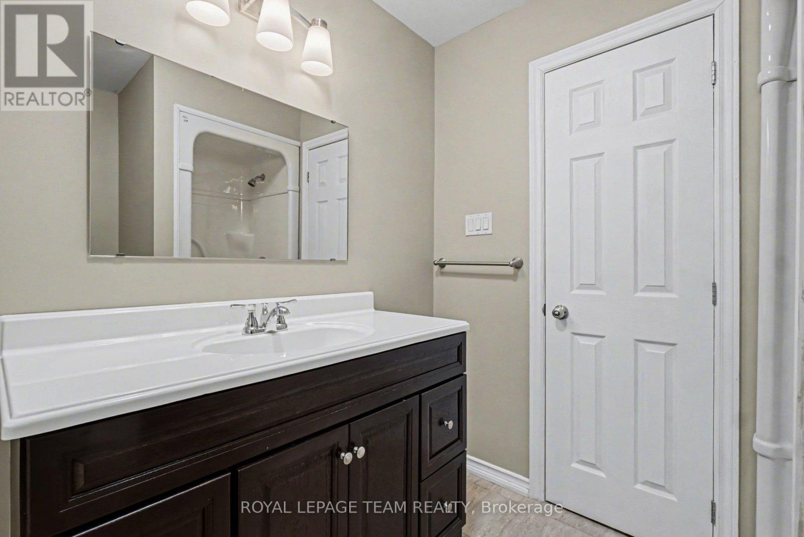 B - 1602 Belcourt Boulevard, Ottawa, Ontario  K1C 1M4 - Photo 16 - X12886588