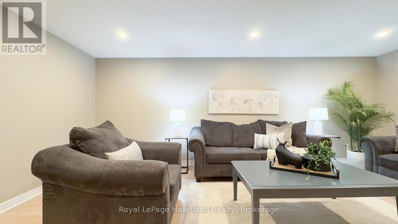 2 - 575 Mcgarrell Place, London North, Ontario  N6G 5L3 - Photo 36 - X12886414