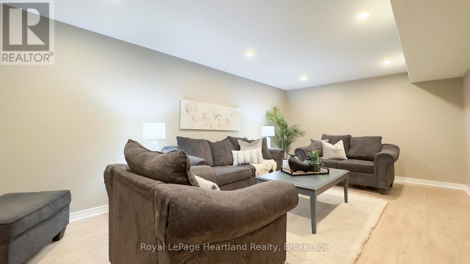 2 - 575 Mcgarrell Place, London North, Ontario  N6G 5L3 - Photo 37 - X12886414