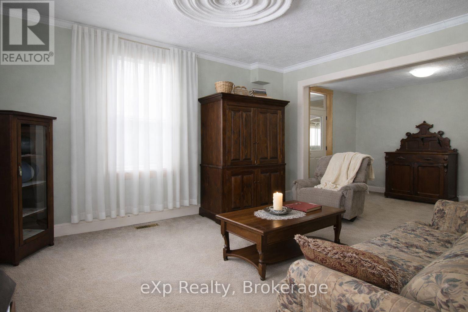 144 Main Street W, Grey Highlands, Ontario  N0C 1H0 - Photo 11 - X12886524