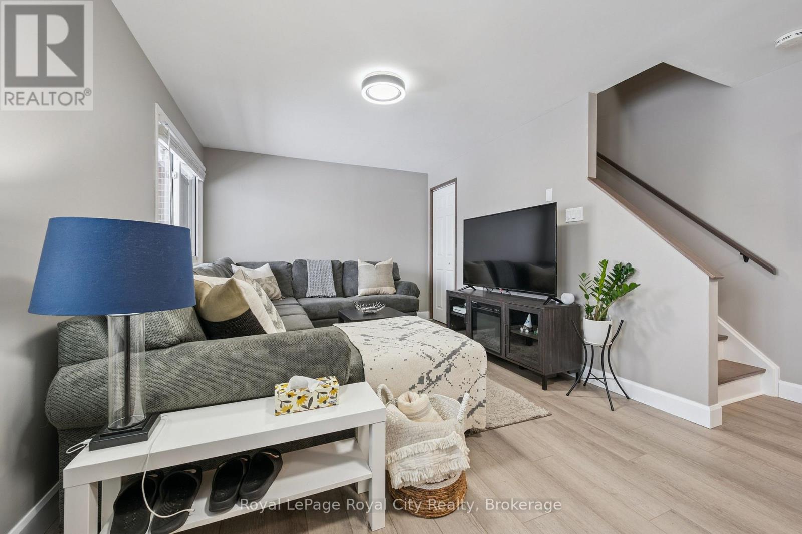 8 - 86 Burns Drive, Guelph (Riverside Park), Ontario  N1H 6V9 - Photo 15 - X12886720