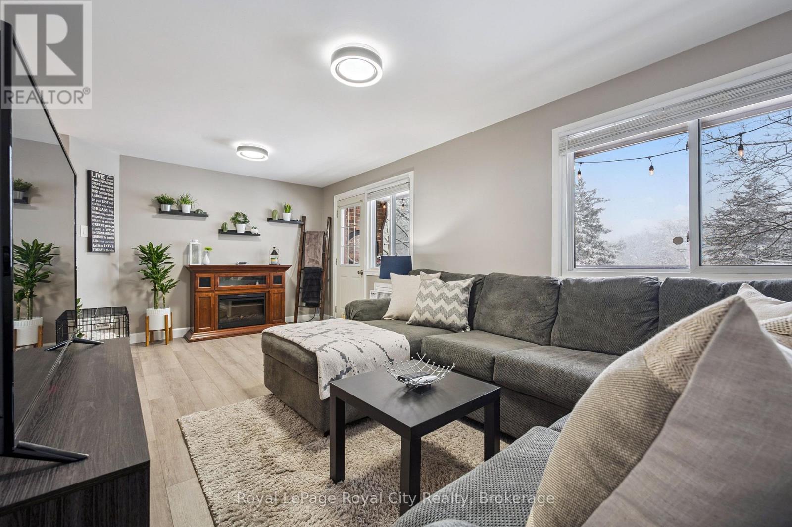 8 - 86 Burns Drive, Guelph (Riverside Park), Ontario  N1H 6V9 - Photo 17 - X12886720