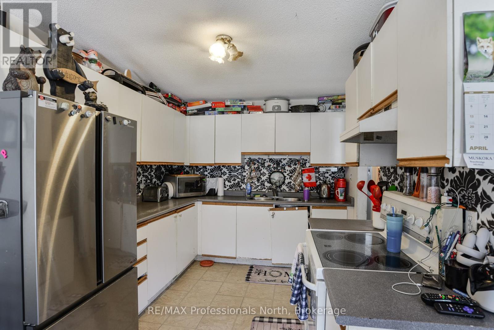 60 Tamarack Trail, Bracebridge (Monck (Bracebridge)), Ontario  P1L 1Z1 - Photo 3 - X12886728