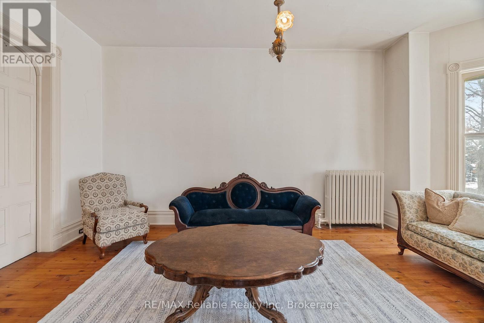 101 Centre Street, Huron East, Ontario N0K 1W0 - Photo 11 - X12886750