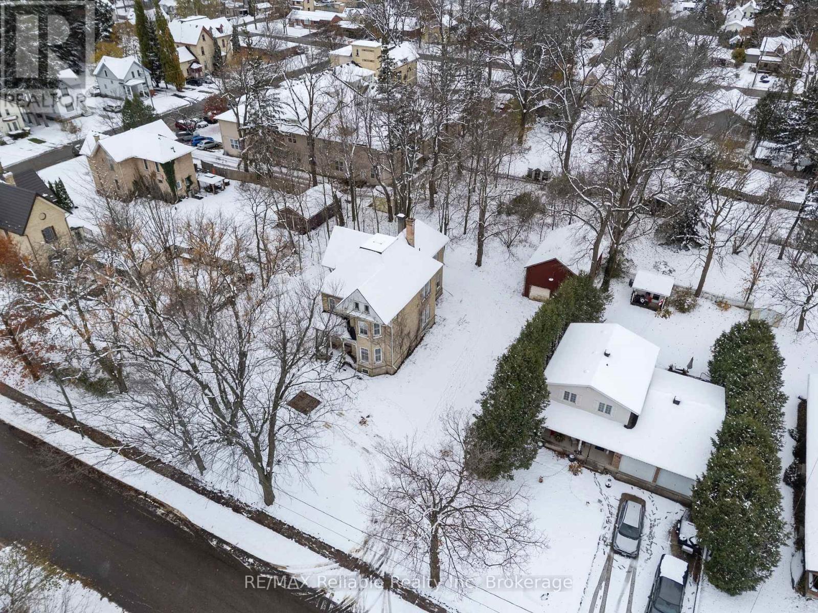 101 Centre Street, Huron East, Ontario N0K 1W0 - Photo 6 - X12886750