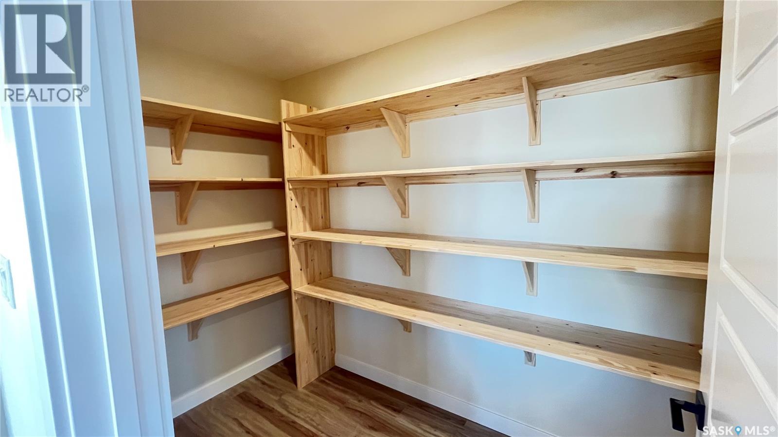 21 Murraydale Crescent, Maple Creek, Saskatchewan  S0N 1N0 - Photo 7 - SK021214