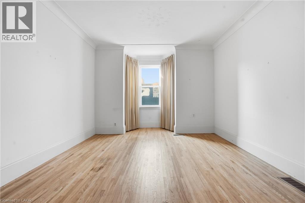 60 Park Street W, Dundas, Ontario  L9H 1X2 - Photo 6 - 40805517