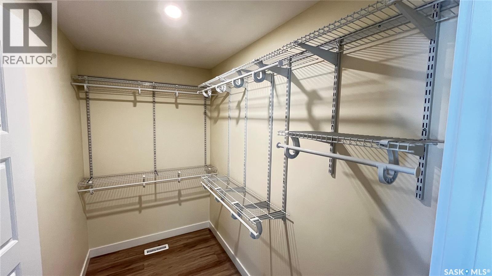 21 Murraydale Crescent, Maple Creek, Saskatchewan  S0N 1N0 - Photo 20 - SK021214