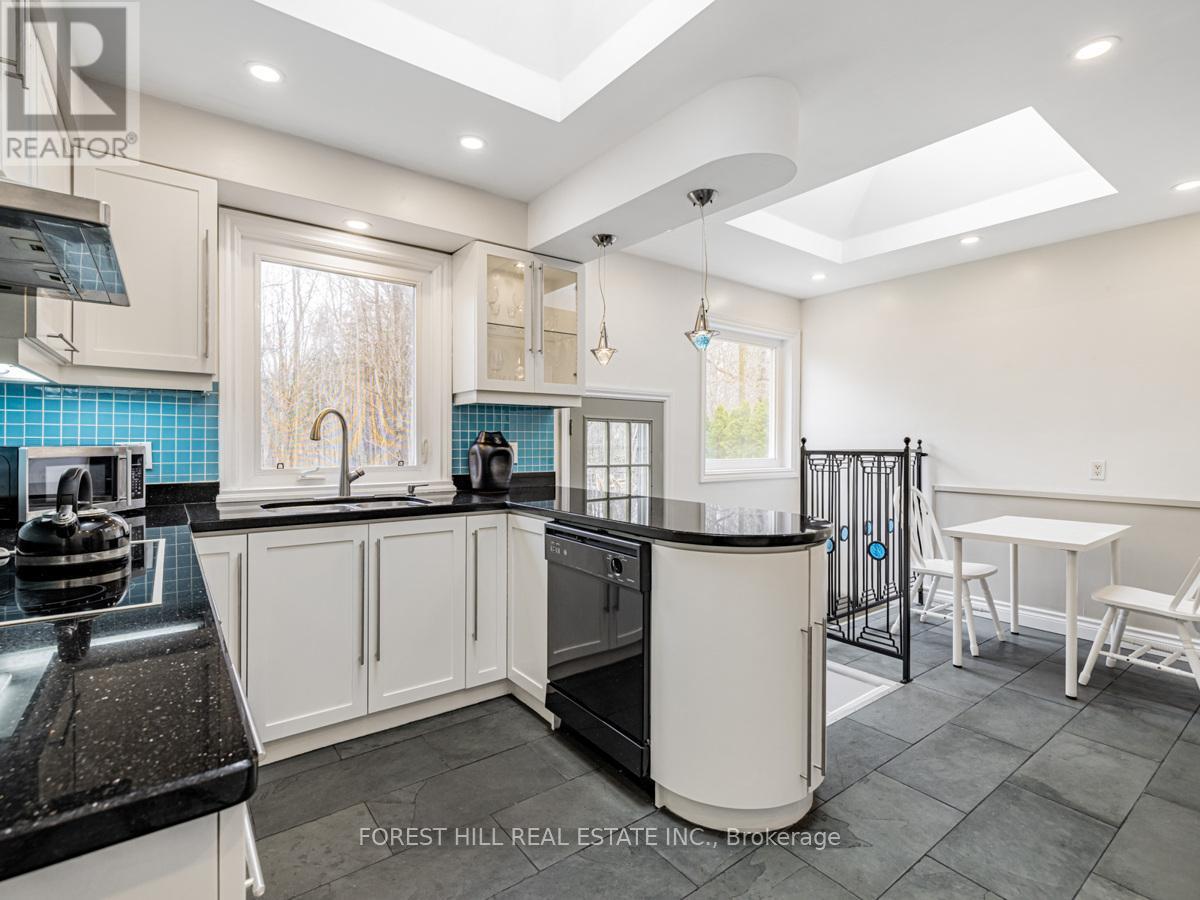 137 Citation Drive, Toronto (Bayview Village), Ontario  M2K 1T3 - Photo 12 - C12886376