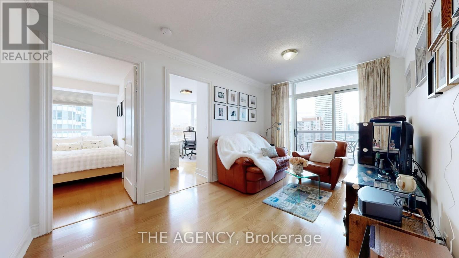 1402 - 880 Grandview Way, Toronto, Ontario  M2N 7B2 - Photo 17 - C12886390