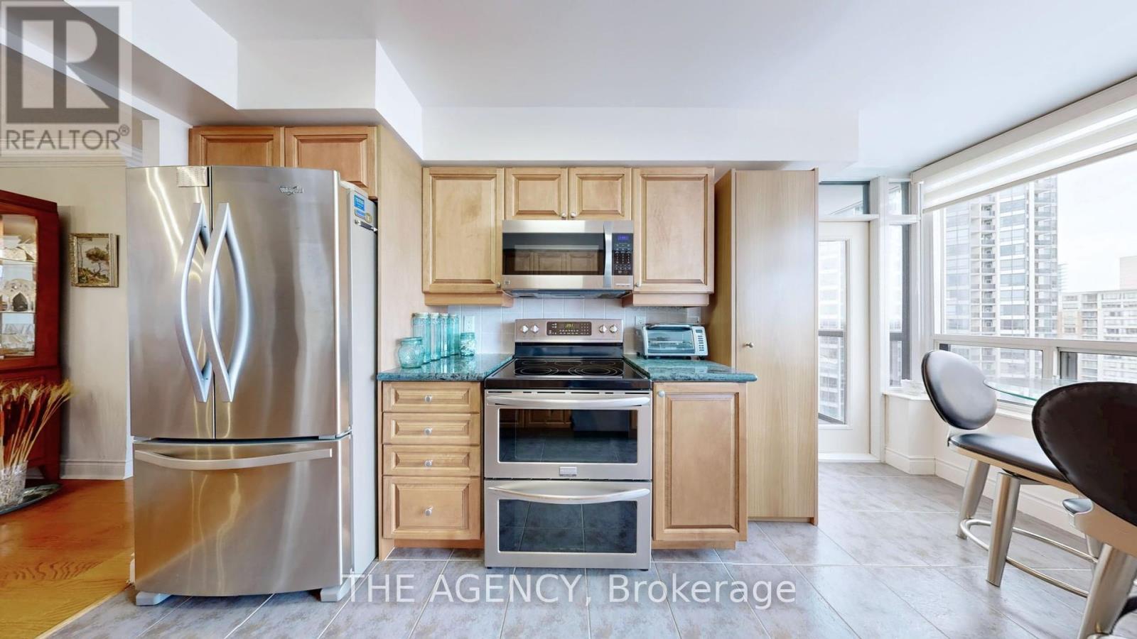 1402 - 880 Grandview Way, Toronto, Ontario  M2N 7B2 - Photo 19 - C12886390