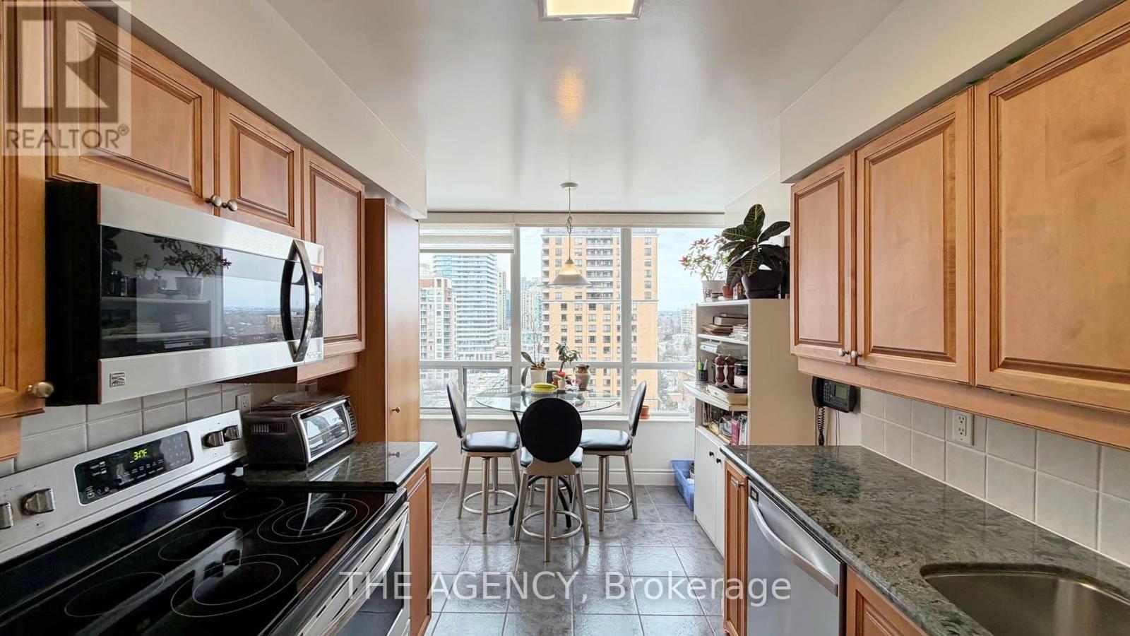 1402 - 880 Grandview Way, Toronto, Ontario  M2N 7B2 - Photo 22 - C12886390