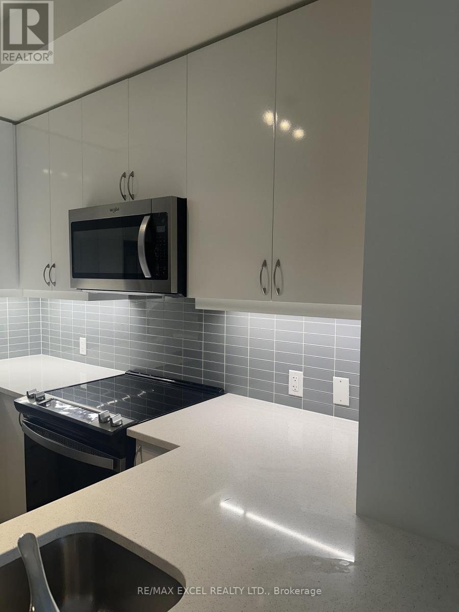 2510 - 4955 Yonge Street, Toronto (Willowdale East), Ontario  M2N 0L8 - Photo 2 - C12886424