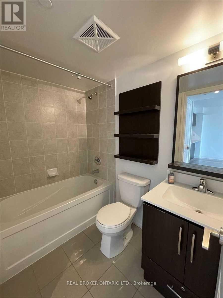 2905 - 275 Yorkland Road, Toronto (Henry Farm), Ontario  M2J 0A7 - Photo 6 - C12886438