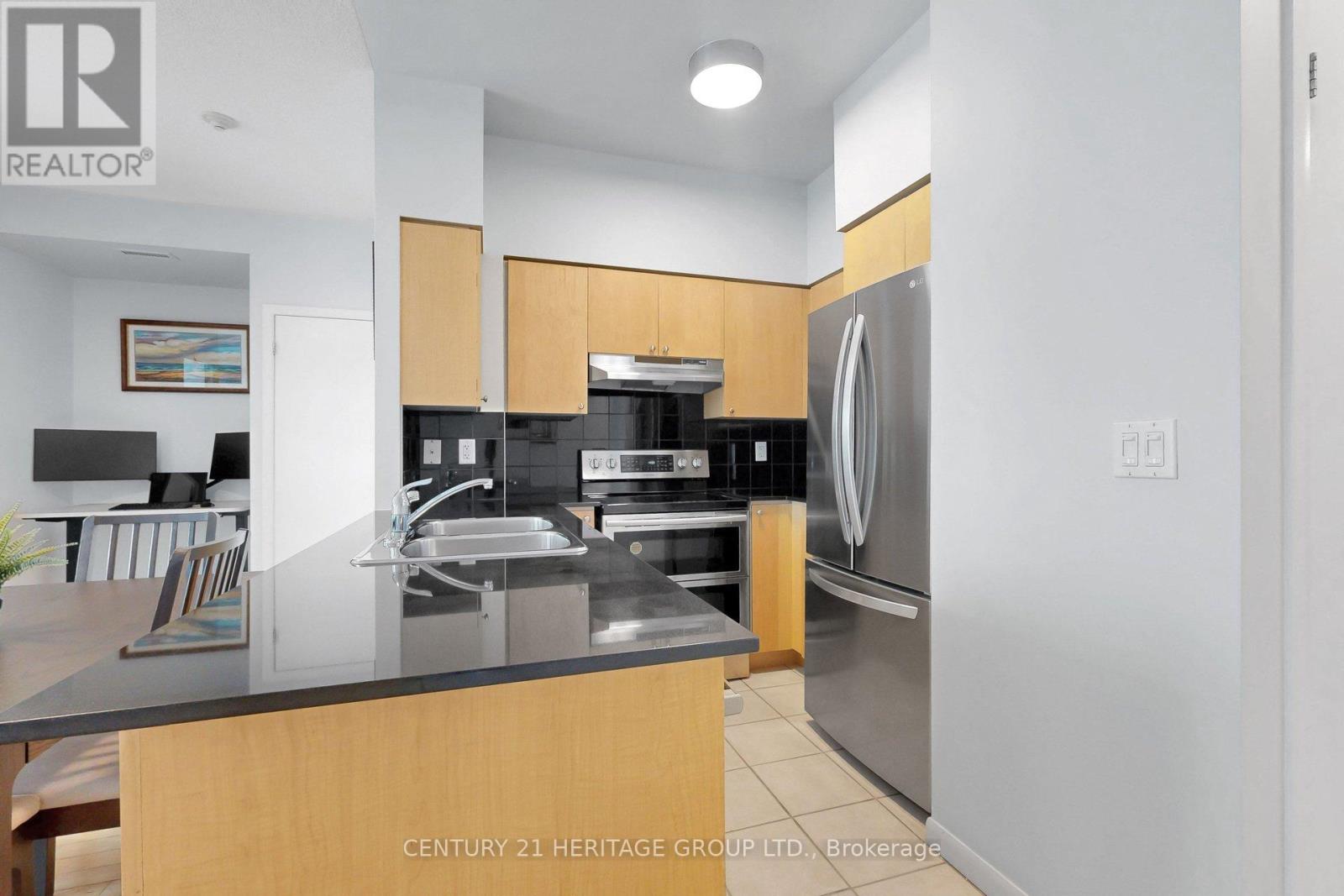 2713 - 231 Fort York Boulevard, Toronto (Niagara), Ontario  M5V 1B2 - Photo 12 - C12886462