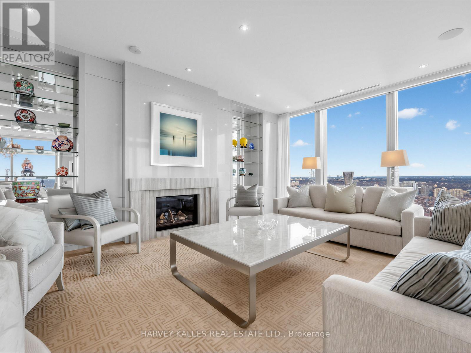 4702 - 50 YORKVILLE AVENUE, Toronto, Ontario