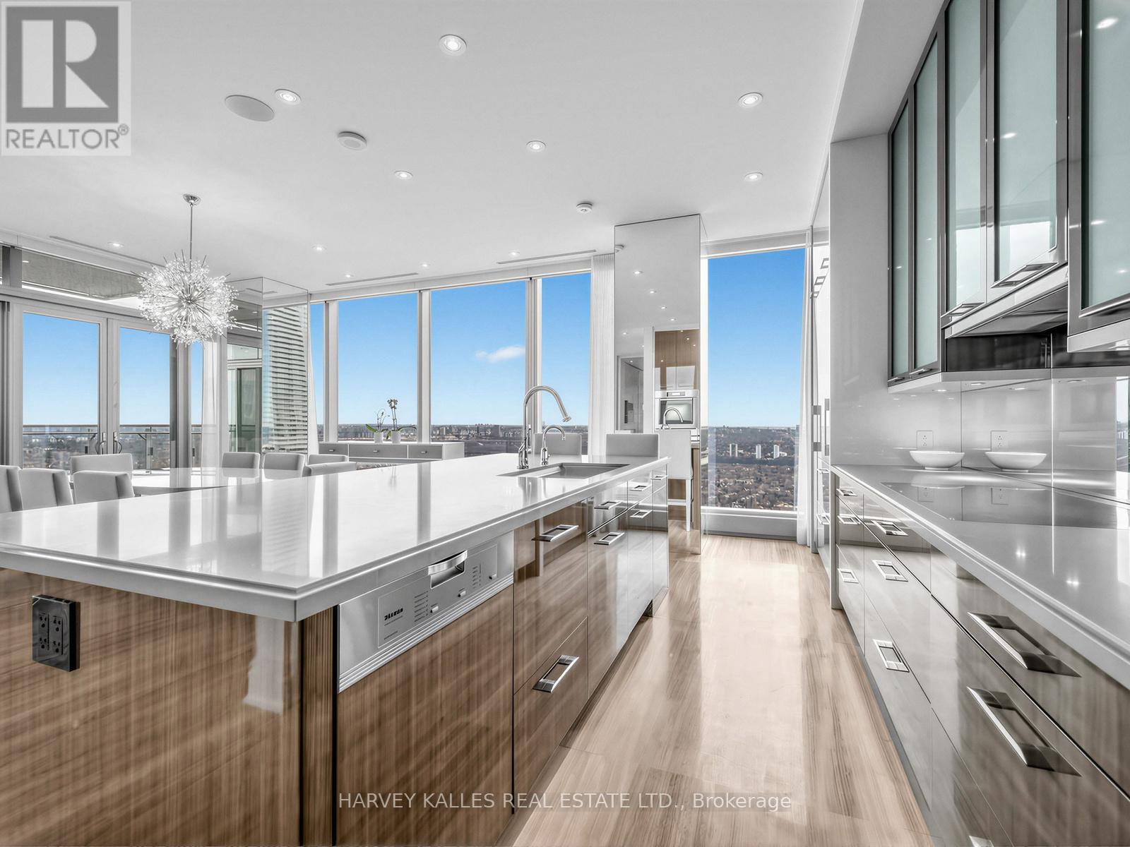 4702 - 50 Yorkville Avenue, Toronto, Ontario M4W 0A4 - Photo 12 - C12886482