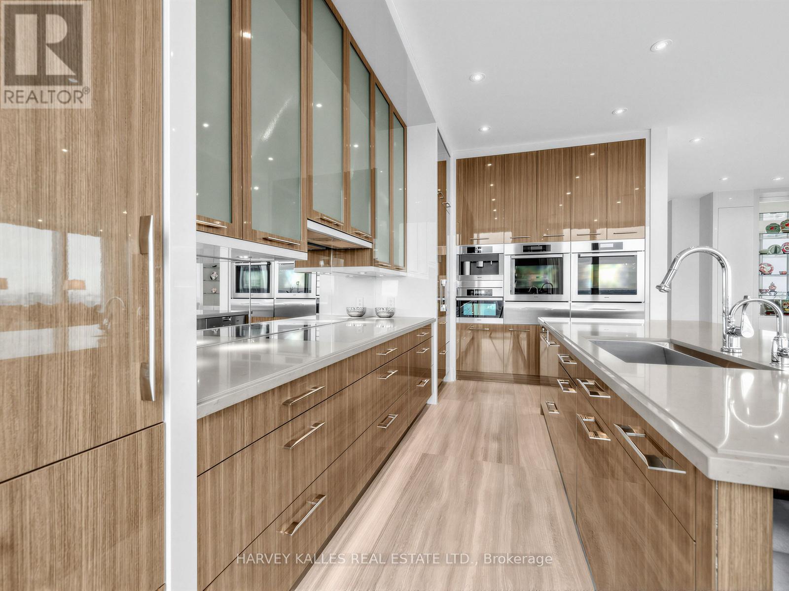 4702 - 50 Yorkville Avenue, Toronto, Ontario M4W 0A4 - Photo 13 - C12886482