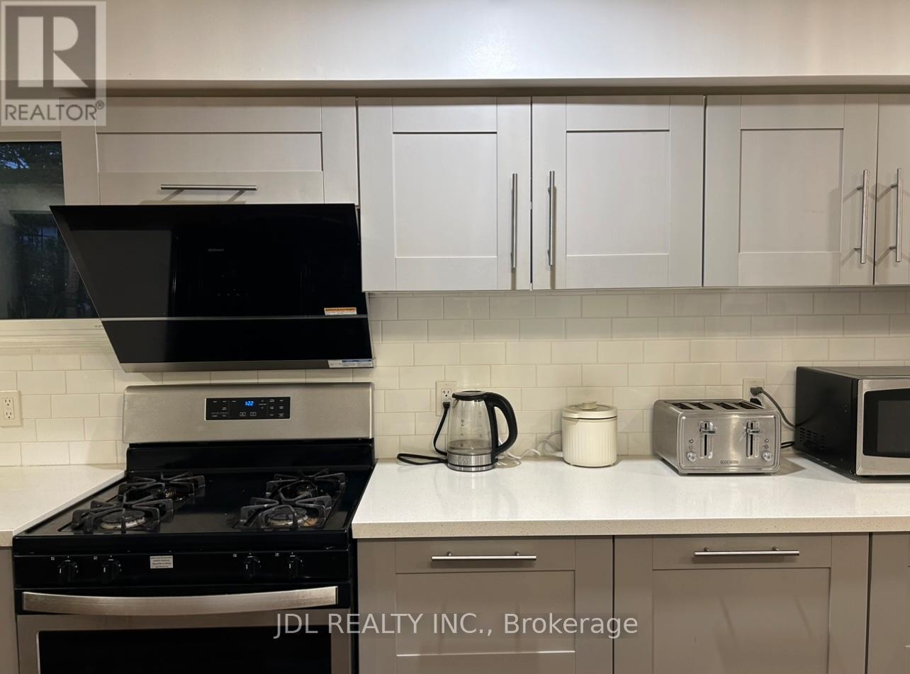 Suite A - 973 Willowdale Ave Avenue, Toronto (Newtonbrook East), Ontario  M2M 3C6 - Photo 7 - C12886494