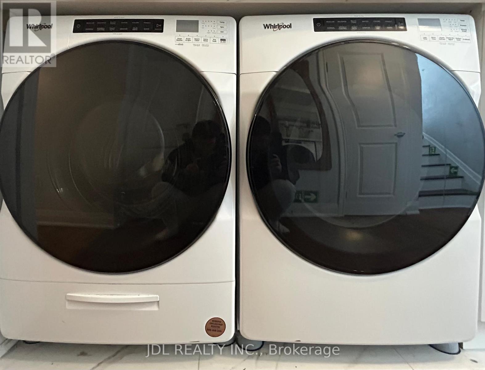 Suite A - 973 Willowdale Ave Avenue, Toronto (Newtonbrook East), Ontario  M2M 3C6 - Photo 8 - C12886494