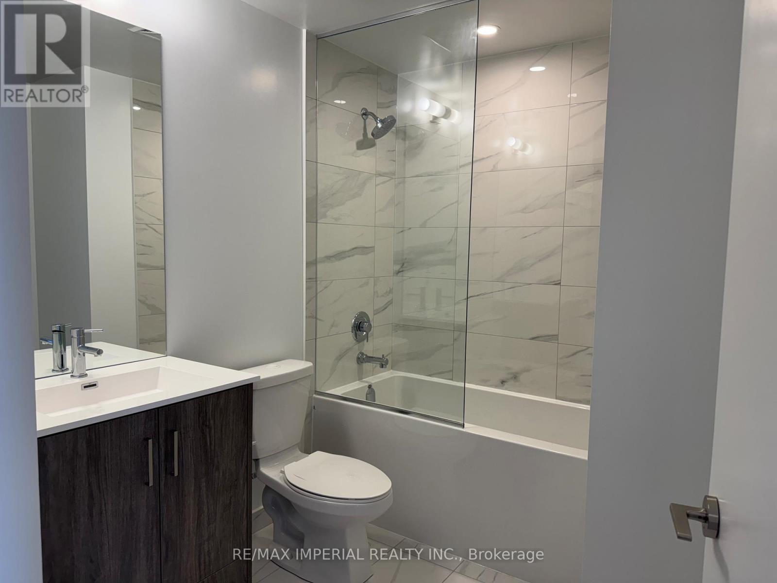 2815 - 180 Front Street E, Toronto (Moss Park), Ontario  M5A 0A9 - Photo 16 - C12886528