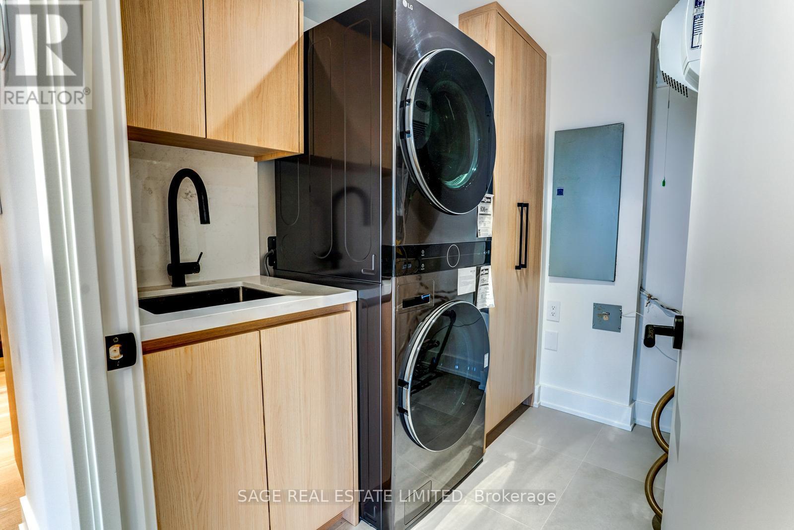 903 - 3900 Yonge Street, Toronto (Bedford Park-Nortown), Ontario  M4N 3N6 - Photo 21 - C12886540