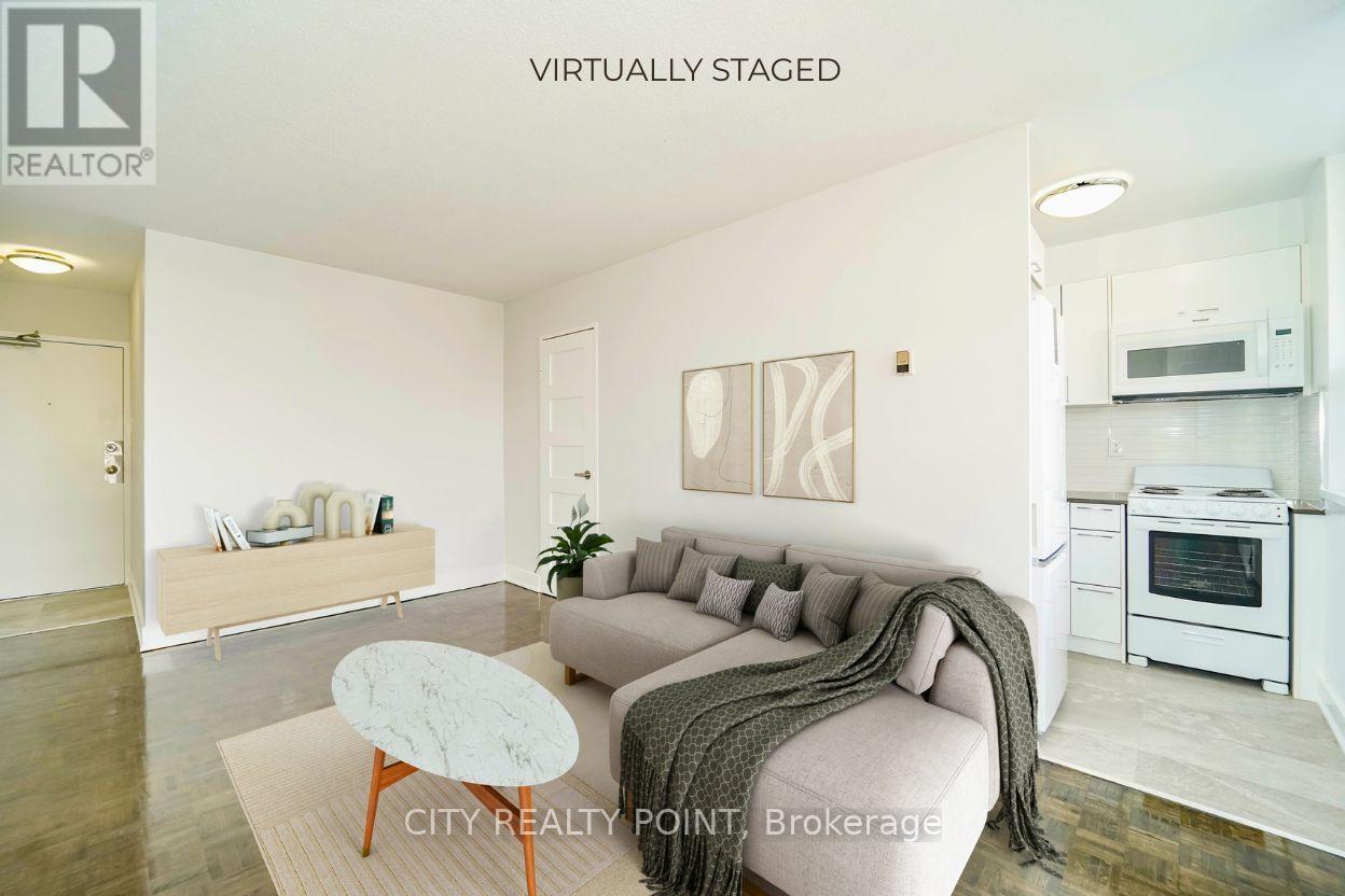 701 - 1500 Bathurst Street, Toronto (Humewood-Cedarvale), Ontario  M5P 3L3 - Photo 2 - C12886592