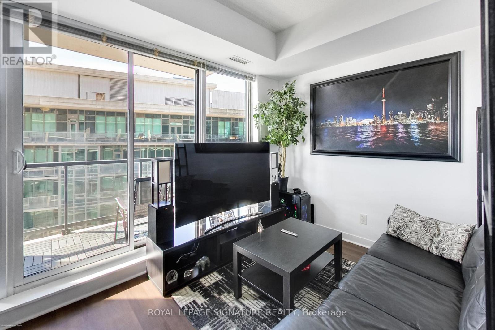 1916 - 51 East Liberty Street, Toronto, Ontario  M6K 3P8 - Photo 11 - C12886638