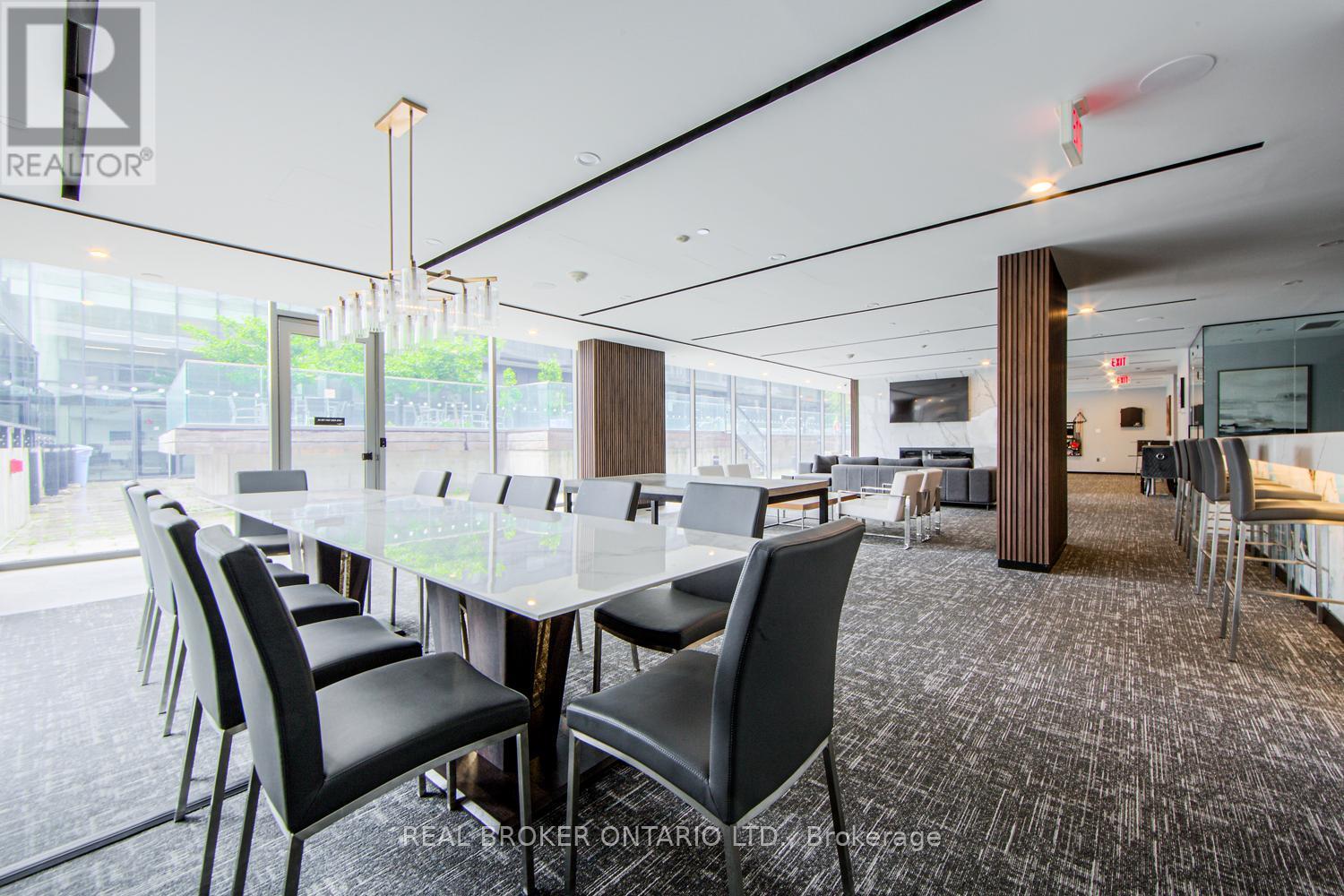 423 - 32 Trolley Crescent, Toronto (Moss Park), Ontario  M5A 0E8 - Photo 15 - C12886644