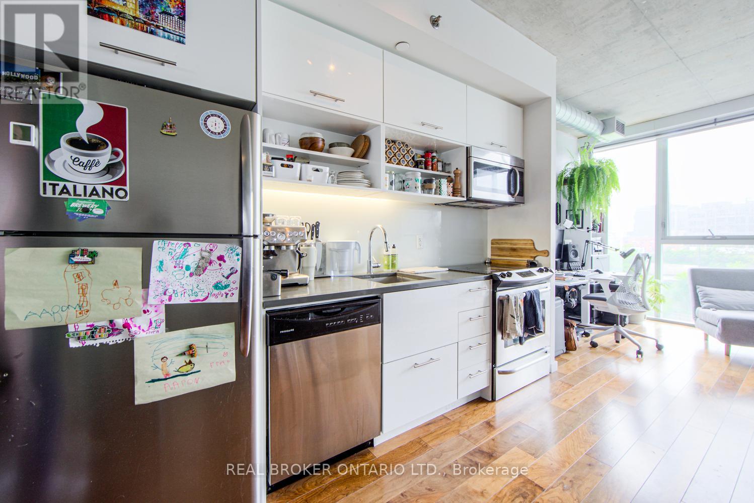 423 - 32 Trolley Crescent, Toronto (Moss Park), Ontario  M5A 0E8 - Photo 5 - C12886644