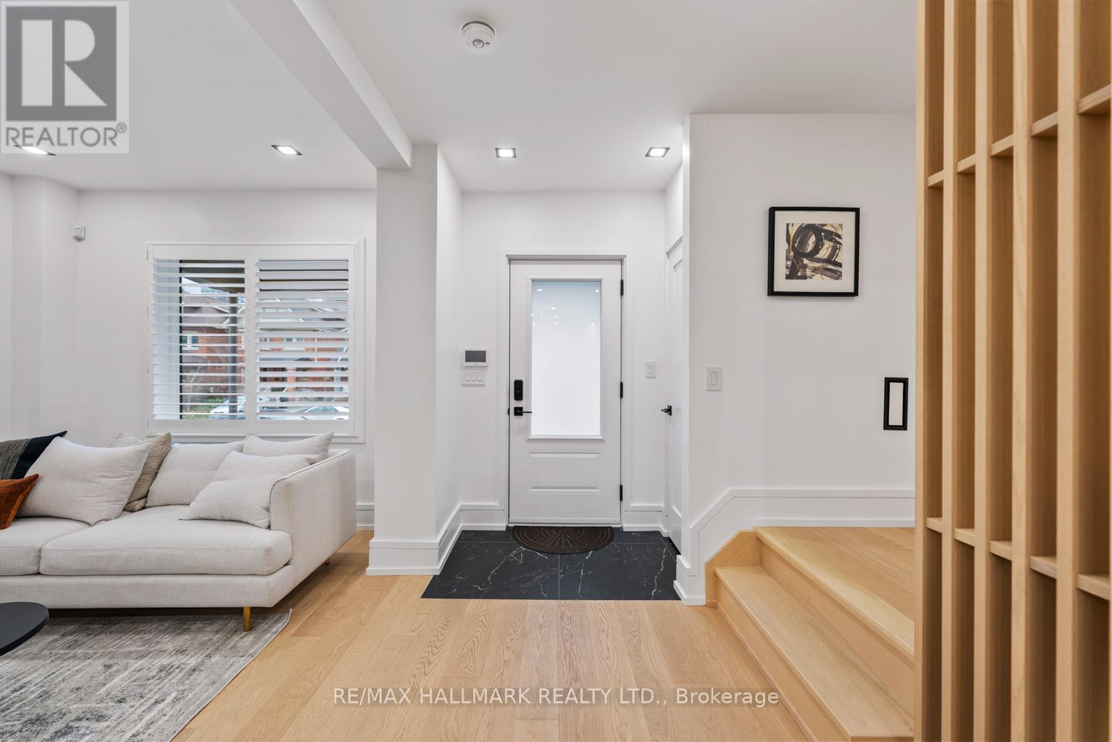 86 Albertus Avenue, Toronto (Lawrence Park South), Ontario  M4R 1J7 - Photo 2 - C12886706